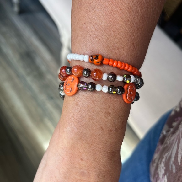 Handmade Halloween Bracelet Set - Picture 4 of 4